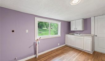 1022 N 8th St, Atchison, KS 66002