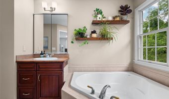 1730 Timber Trl, Ann Arbor, MI 48103