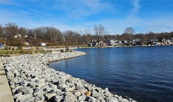 206 LAKOTA Ave, Akron, OH 44319