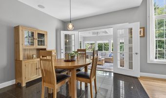 12 Rachel Way, Bedford, NH 03110
