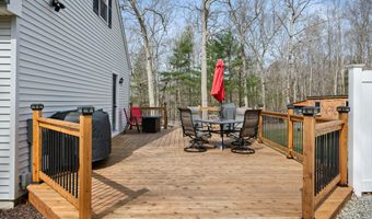 163 Valley View Rd, Sterling, CT 06377