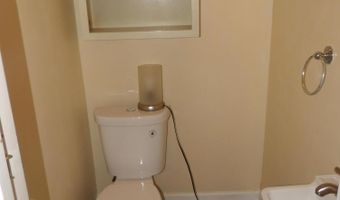 8 Croswell St, Albany, NY 12206