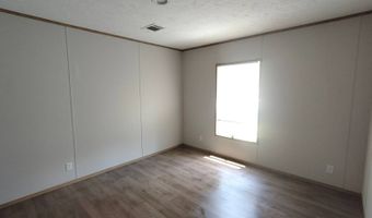 2428 Gibson Rd, Albany, GA 31705