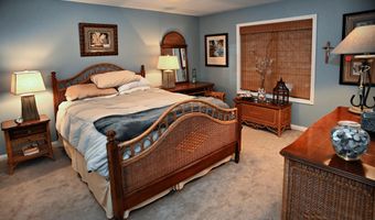 105 S Merrivale Ave, Beverly Shores, IN 46301