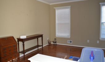 10 Fenwick Ln, Barnegat, NJ 08005