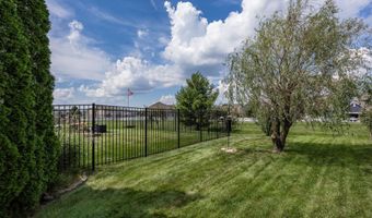 7934 Painted Pony Dr, Indianapolis, IN 46217