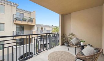 3887 Pell Pl 325, San Diego, CA 92130
