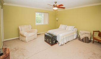10 South St 85, Danbury, CT 06810
