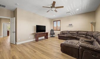 2540 E HAZELTINE Way, Chandler, AZ 85249