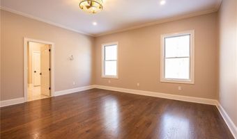 7 Dennell Dr, Lincoln, RI 02865