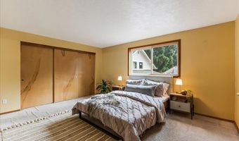 5155 SE THOMAS SMITH Rd, Milwaukie, OR 97267