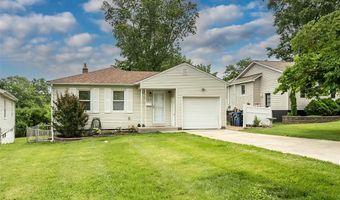 9305 Cloverhurst Dr, Affton, MO 63123
