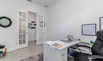 5330 SILVER SUN Dr, Apollo Beach, FL 33572