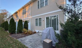 25 Franklin Rd 1, East Greenwich, RI 02818