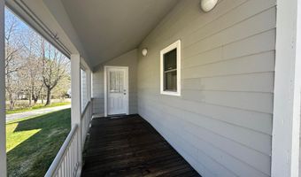 75 Northport Ave, Belfast, ME 04915