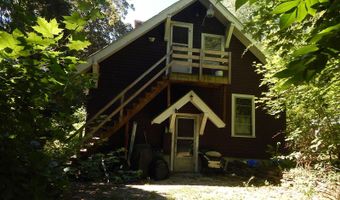 65 Lincoln St, Augusta, ME 04330