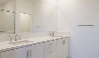 2750 W 182nd St 112, Torrance, CA 90504