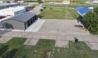 905 Kauk Ave, Alma, NE 68920