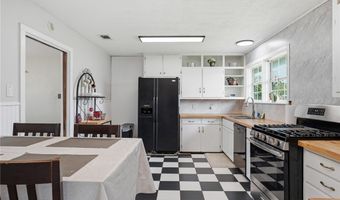 651 W Wilson Ave, Aransas Pass, TX 78336