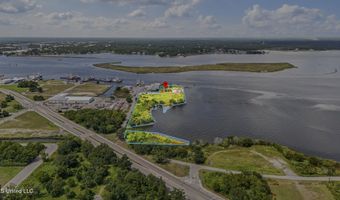 540 Bayview Ave, Biloxi, MS 39530