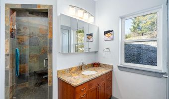 16659 Waller Rd, Bayview, ID 83803