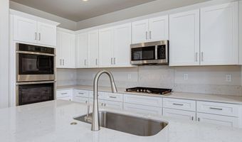 11257 Aspen Hill Dr, Caldwell, ID 83605