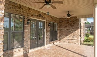 110 Old Lake Cv, Batesville, MS 38606