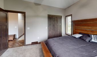 2329 N Brown Co 19, Aberdeen, SD 57401