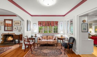 535 Forest Glen St, Ames, IA 50014