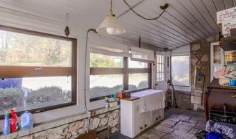 1331 Crawford Dr, Bedford, IN 47421