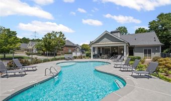 5362 Manor View Dr NW 12, Acworth, GA 30101