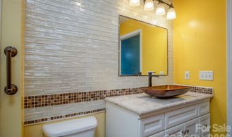 515 Carrington Pl 515, Arden, NC 28704