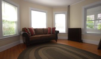 125 Grove St, Bangor, ME 04401
