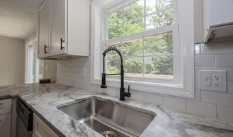 51 Halls Village Rd, Chester, NH 03036