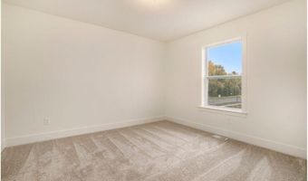 7951 Snow View Dr SE, Alto, MI 49302