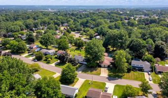 1055 Thomas Dr, Ashland, OH 44805
