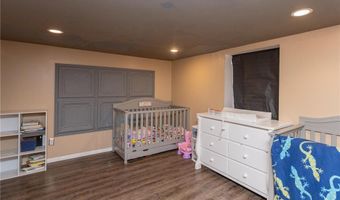 605 E Hawthorne St, Albert Lea, MN 56007