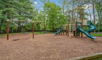 7234 TAVESHIRE Way, Bethesda, MD 20817