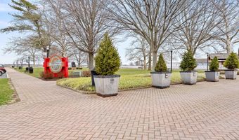 605 FRONT St, Delaware City, DE 19706