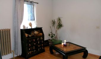 121 Summer St, Auburn, ME 04210
