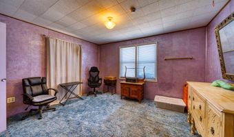 323 L St, Carlsbad, NM 88220