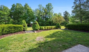 195 Shawnee Trl, Aurora, OH 44202
