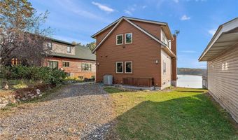 902 Sunrise Beach Dr, Amery, WI 54001