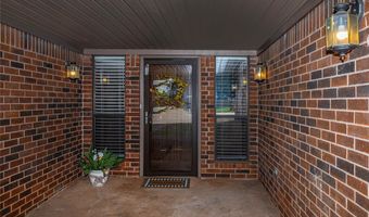 3208 California Ave, Chickasha, OK 73018