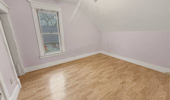 939 S 4th St, Albion, NE 68620