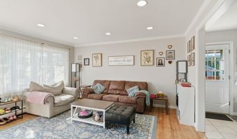 311 Pine St, Lakehurst, NJ 08733