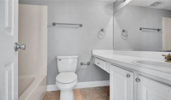 115 OYSTER BAY Cir 260, Altamonte Springs, FL 32701