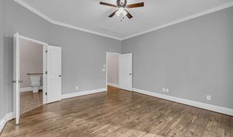 519 Huntington Dr, Ball Ground, GA 30107