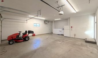 210 Knollwood St W, Annandale, MN 55302