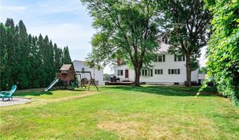 21 Carlson Dr, Cumberland, RI 02864